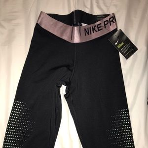 Brand New NIKE leggings